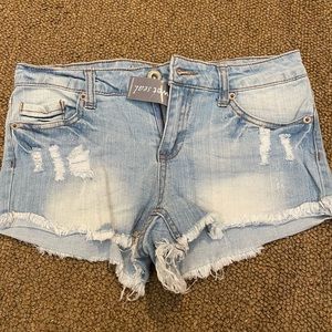 Jean shorts!